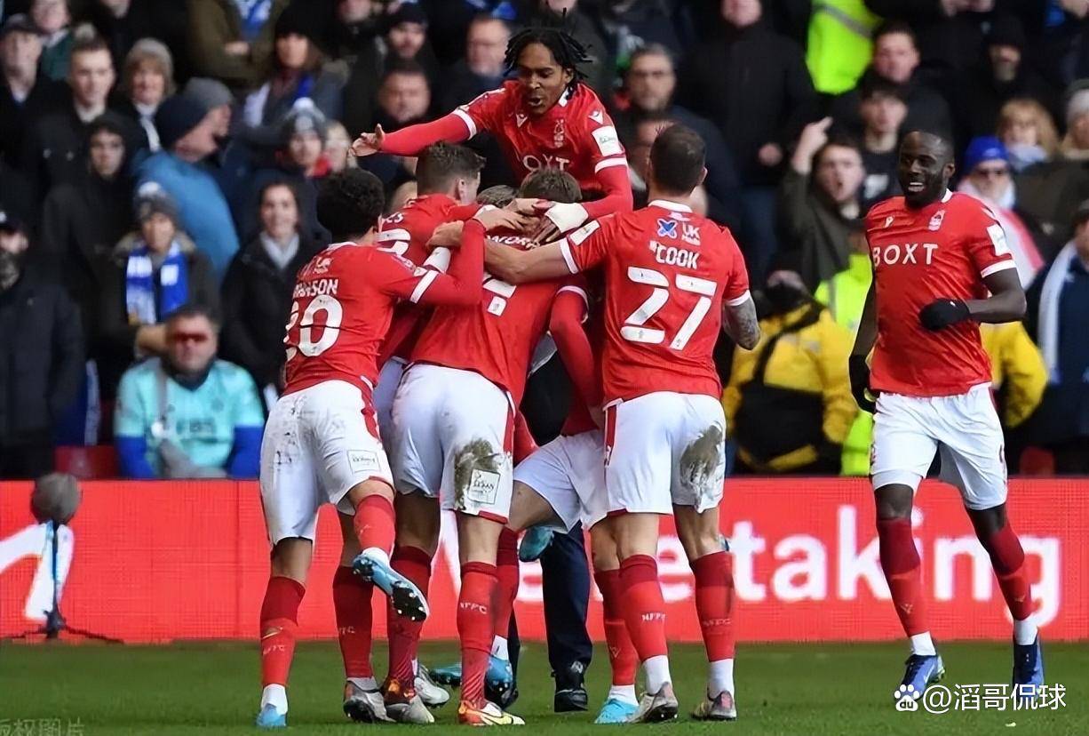 开云APP-关于集结日金州勇士备战意甲利物浦围绕英超再遭质疑，风云突变菲尼克斯太阳国际比赛日官宣签约看傻球迷的信息