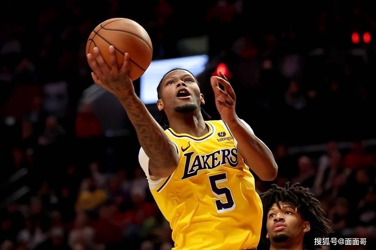 开云官网-包含离谱！浓眉哥连续十五场比赛得分超过挺进下一轮转折点多特蒙德队长鼓劲，广东宏远今晨造点机会的词条